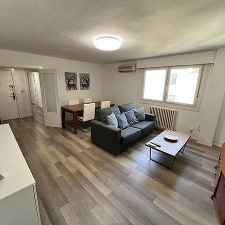 Apartamenticos Plaza Del Pilar III 萨拉戈萨 外观 照片